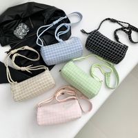 Women's Medium Nylon Plaid Basic Preppy Style Sewing Thread Cylindrical Zipper Shoulder Bag main image 7