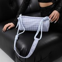 Women's Medium Nylon Plaid Basic Preppy Style Sewing Thread Cylindrical Zipper Shoulder Bag main image 5