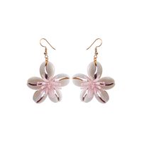 1 Pair Simple Style Classic Style Flower Patchwork Resin Shell Drop Earrings sku image 3