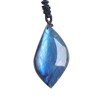 Simple Style Stone Natural Crystal Labradorite Pendant Necklace In Bulk main image 2