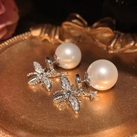 1 Paar Elegant Dame Moderner Stil Biene Inlay Kupfer Künstliche Perlen Zirkon Ohrstecker sku image 2