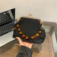 Women's Medium Silk Solid Color Elegant Vintage Style Lock Clasp Crossbody Bag main image 2