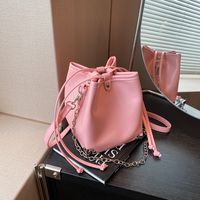 Women's Medium Pu Leather Solid Color Vintage Style Classic Style String Bucket Bag main image 3