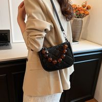 Femmes Moyen Faux Cuir Couleur Unie Lingge Style Vintage Perlage Fermeture Éclair Sac Bandoulière main image 5