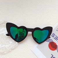 Wholesale Retro Heart-shaped Frame Children's Sunglasses Nihaojewelry sku image 4