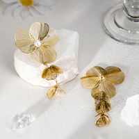 1 Paar Vintage-Stil Blume Überzug Edelstahl 304 14 Karat Vergoldet main image 3