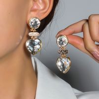 1 Pair Simple Style Classic Style Heart Shape Plating Inlay Alloy Rhinestones Gold Plated Drop Earrings main image 1