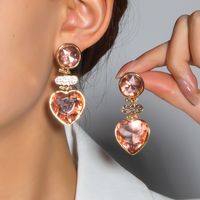 1 Pair Simple Style Classic Style Heart Shape Plating Inlay Alloy Rhinestones Gold Plated Drop Earrings main image 2