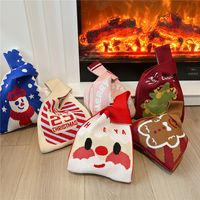 Women's Small Knit Christmas Tree Santa Claus Cute Square Open Handbag main image 1