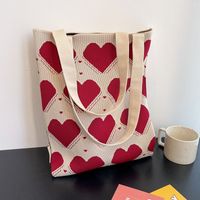 Women's Medium Knit Heart Shape Basic Classic Style Open Shoulder Bag sku image 4