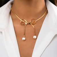 Großhandel Schmuck Elegant Einfacher Stil Bogenknoten Legierung Perle Halskette main image 1
