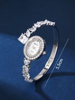 Elegant Glam Luxurious Solid Color Opening Quartz Women's Watches main image 4