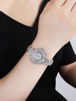 Elegant Glam Solid Color Lathe Buckle Quartz Women's Watches sku image 1