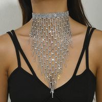Großhandel Schmuck Übertrieben Glänzend Geometrisch Legierung Strasssteine Inlay Halskette Mit Anhänger sku image 1