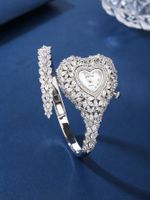 Fairy Style Elegant Modern Style Heart Shape Open Bracelet Watch Electronic Women's Watches main image 4