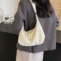 Women's Medium Cloth Solid Color Basic Classic Style Sewing Thread Zipper Crossbody Bag main image 4