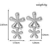 1 Pair Simple Style Classic Style Heart Shape Flower Shell Plating 304 Stainless Steel 14K Gold Plated Ear Studs main image 4