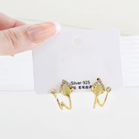 1 Pair Elegant Commute Geometric Inlay Alloy Rhinestones Gold Plated Ear Studs main image 1