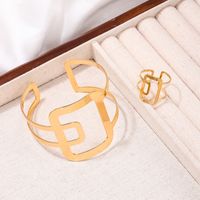 Luxurious Formal Geometric Square Alloy Hollow Out 14K Gold Plated Women's Rings Bracelets main image 4