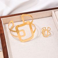 Luxurious Formal Geometric Square Alloy Hollow Out 14K Gold Plated Women's Rings Bracelets main image 5
