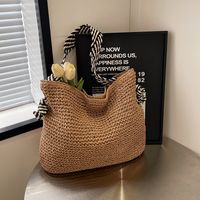 Women's Vacation Beach Solid Color Straw Shopping Bags main image 4