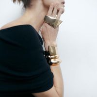 Übertrieben Moderner Stil Irregulär Geometrisch Einfarbig Legierung Kupfer Polieren Überzug Frau Armband Armreif main image 1