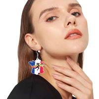 1 Pair Classic Style Artistic Color Block Painted Lacquer Painting Wood Drop Earrings main image 3