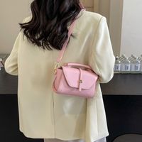 Women's Medium Pu Leather Solid Color Vintage Style Classic Style Sewing Thread Flip Cover Crossbody Bag main image 2