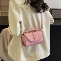 Women's Medium Pu Leather Solid Color Vintage Style Classic Style Sewing Thread Flip Cover Crossbody Bag sku image 3