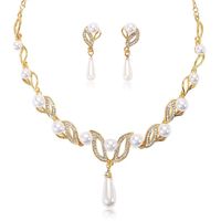 Elegant Einfacher Stil Geometrisch Legierung Inlay Carving Künstliche Perlen Strasssteine Frau Schmuck-Set main image 4