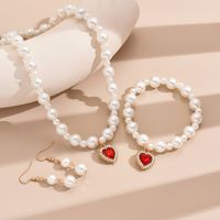 Elegante Estilo Simple Brillante Forma De Corazón Perla Artificial Aleación Con Cuentas Embutido Diamantes De Imitación Mujeres Conjunto De Joyas main image 5