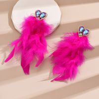 1 Pair Exaggerated Novelty Cool Style Heart Shape Inlay Artificial Feather Alloy Rhinestones Drop Earrings main image 5