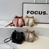 Women's Streetwear Solid Color Pu Leather Shopping Bags main image video