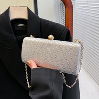 Women's Medium Pu Leather Solid Color Elegant Vintage Style Square Buckle Square Bag main image 8