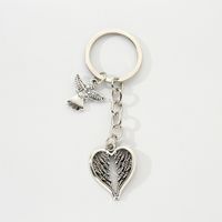 Style Simple Style Classique Commuer Ailes D'Anges Forme De Cœur Alliage Placage Pendentif De Sac Porte-Clés sku image 2