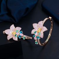 1 Pair Vintage Style Classic Style Geometric Flower Inlay Copper Zircon Earrings main image 9