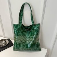Women's Vintage Style Classic Style Solid Color Crocodile Pu Leather Shopping Bags main image 2