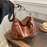 Women's Classic Style Solid Color Pu Leather Shopping Bags main image 4