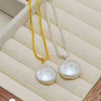 Vintage Style Solid Color Freshwater Pearl Sterling Silver Pearl Pendant Necklace In Bulk main image 1