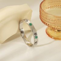 304 Stainless Steel 18K Gold Plated Simple Style Classic Style Enamel Plating Flower Petal Bangle main image 5