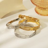 304 Stainless Steel 18K Gold Plated Simple Style Classic Style Plating Leaf Bangle main image 1