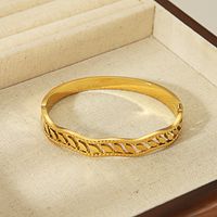 304 Stainless Steel 18K Gold Plated Simple Style Classic Style Plating Leaf Bangle main image 2