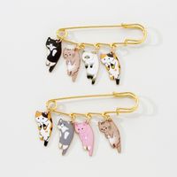 Simple Style Cat Alloy Enamel Women's Brooches main image 1