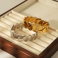 304 Stainless Steel 18K Gold Plated Vintage Style Formal Simple Style Plating Water Droplets Bangle main image 1