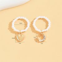 Simple Style Classic Style Moon Artificial Pearl Alloy Beaded Women's Rings main image 3