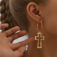 1 Pair Simple Style Classic Style Solid Color Hollow Out Zinc Alloy Drop Earrings main image 5