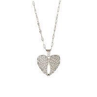 Wholesale Exaggerated Shiny Heart Shape Wings Titanium Steel Copper Inlay Zircon Pendant Necklace main image 3