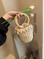 Women's Medium Straw Solid Color Vacation Beach String Straw Bag main image 7