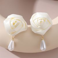 1 Pair Cute Lady Sweet Flower Artificial Pearl Cloth Ear Studs main image 7