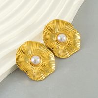 1 Pair Sweet Simple Style Leaf Flower Plating Inlay 304 Stainless Steel Pearl 18K Gold Plated Ear Studs main image 1